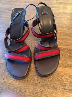 Anne Klein Brown Sandals with Red Straps 9M